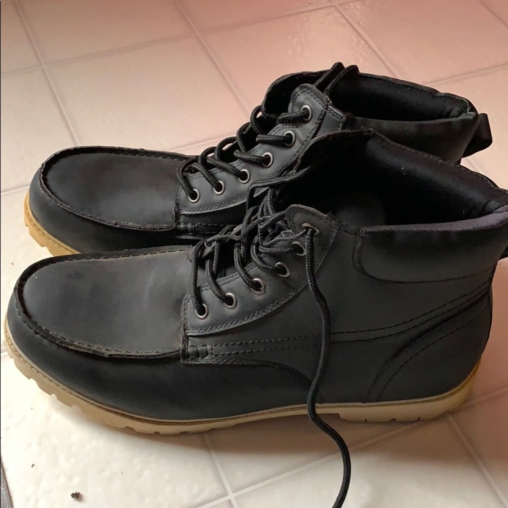 High top boot